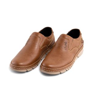 کفش روزمره مردانه Clarks چرم مصنوعی عسلی مدل 43422