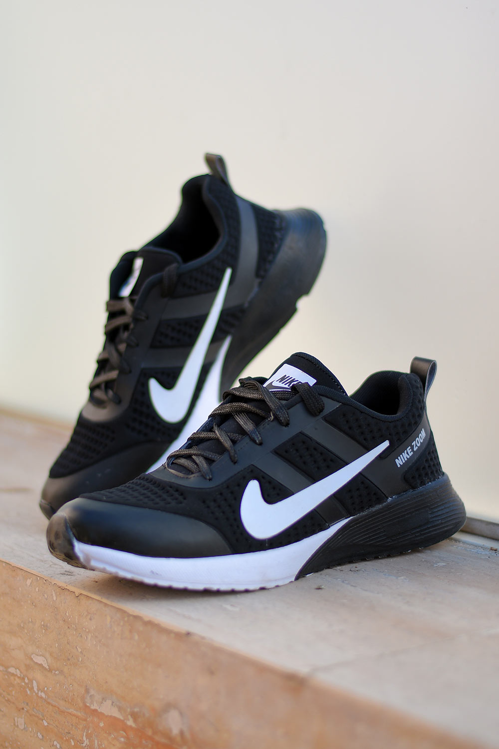 کفش مردانه Nike مدل Bent مشکی سفید