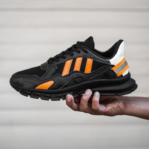 کفش ورزشی Adidas مردانه مشکی نارنجی مدل Levin