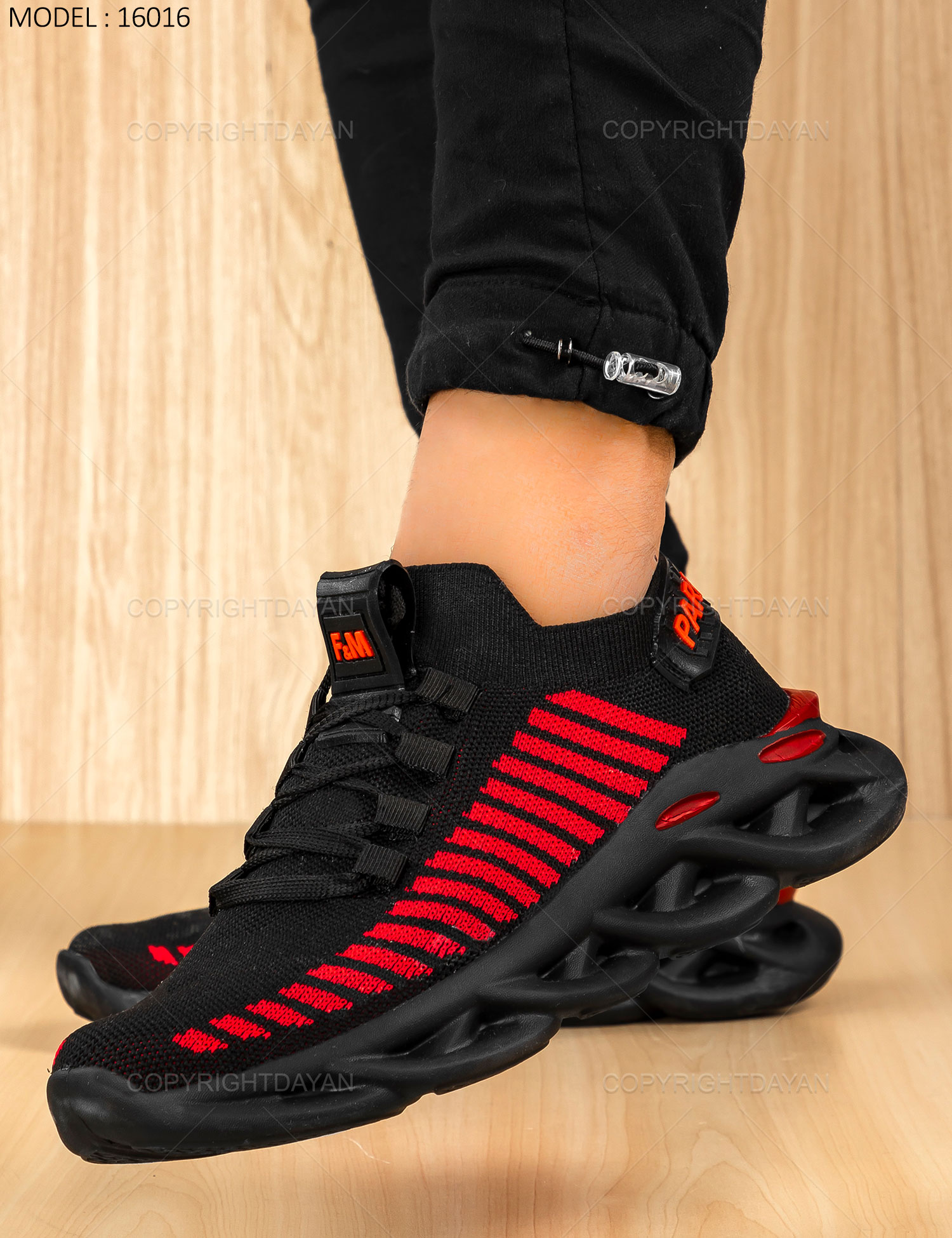 کفش ورزشی مردانه Adidas مدل 16016