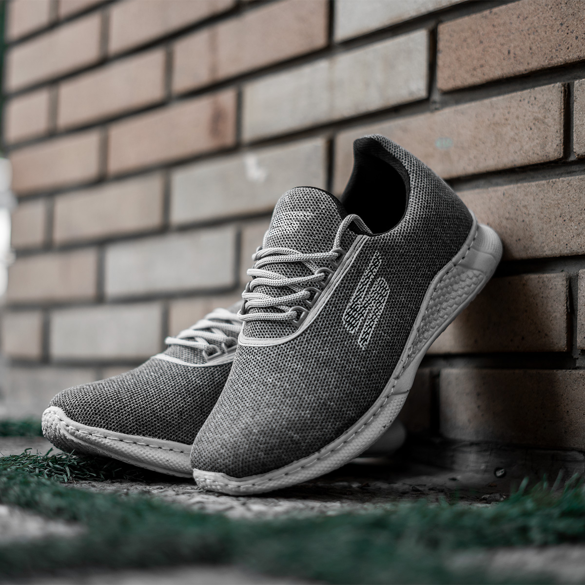 کفش ورزشیSkechers مردانه طوسی مدل Kito T