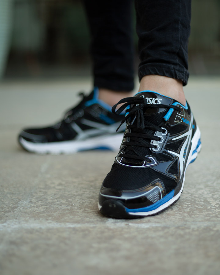 کفش مردانه Asics مدل Gel مشکی آبی