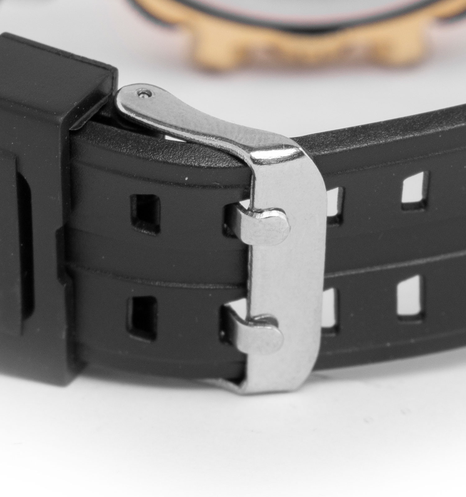 ساعت مچی دیجیتال مردانه G – Shock مدل 42688