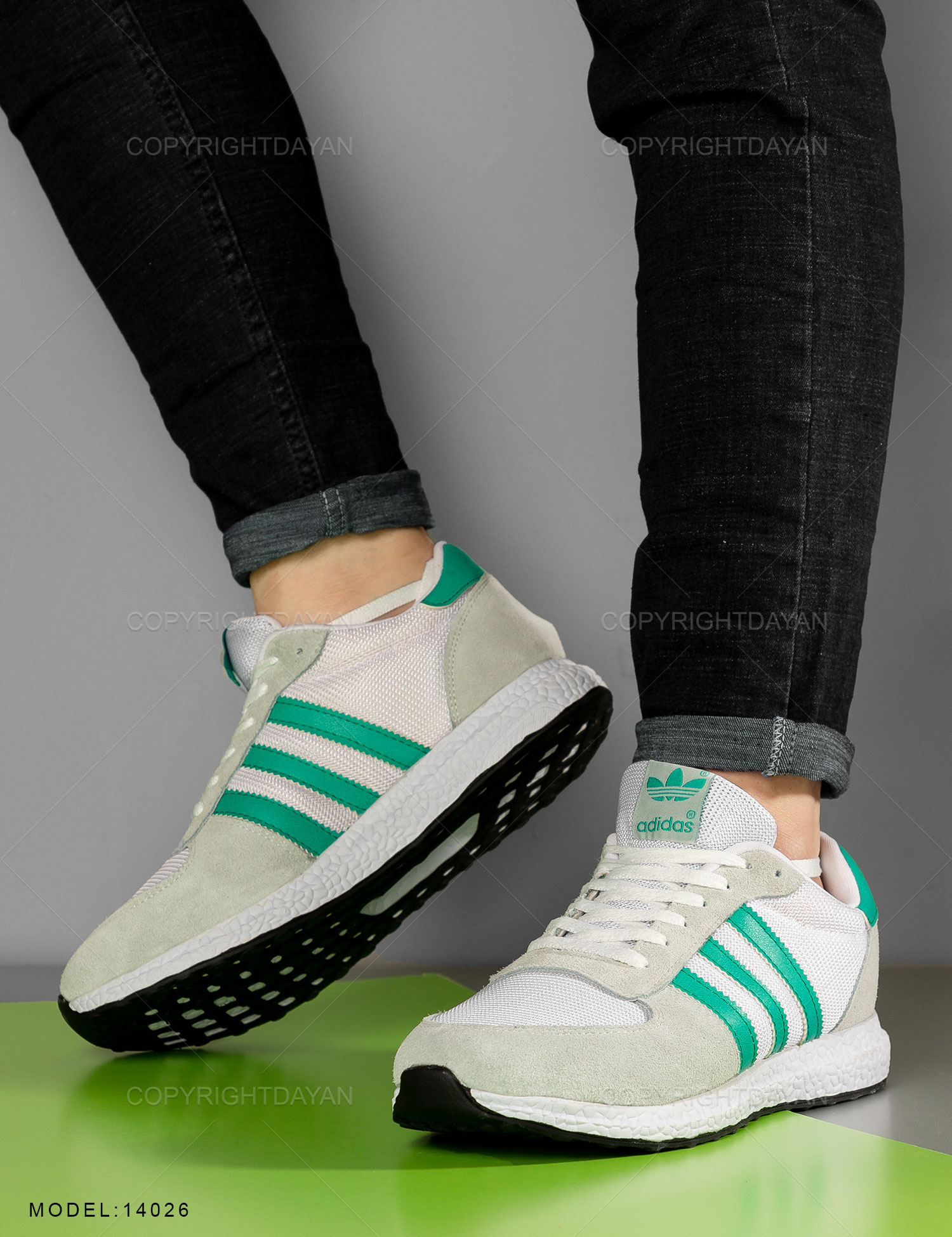 کفش روزمره مردانه Adidas مدل 14026