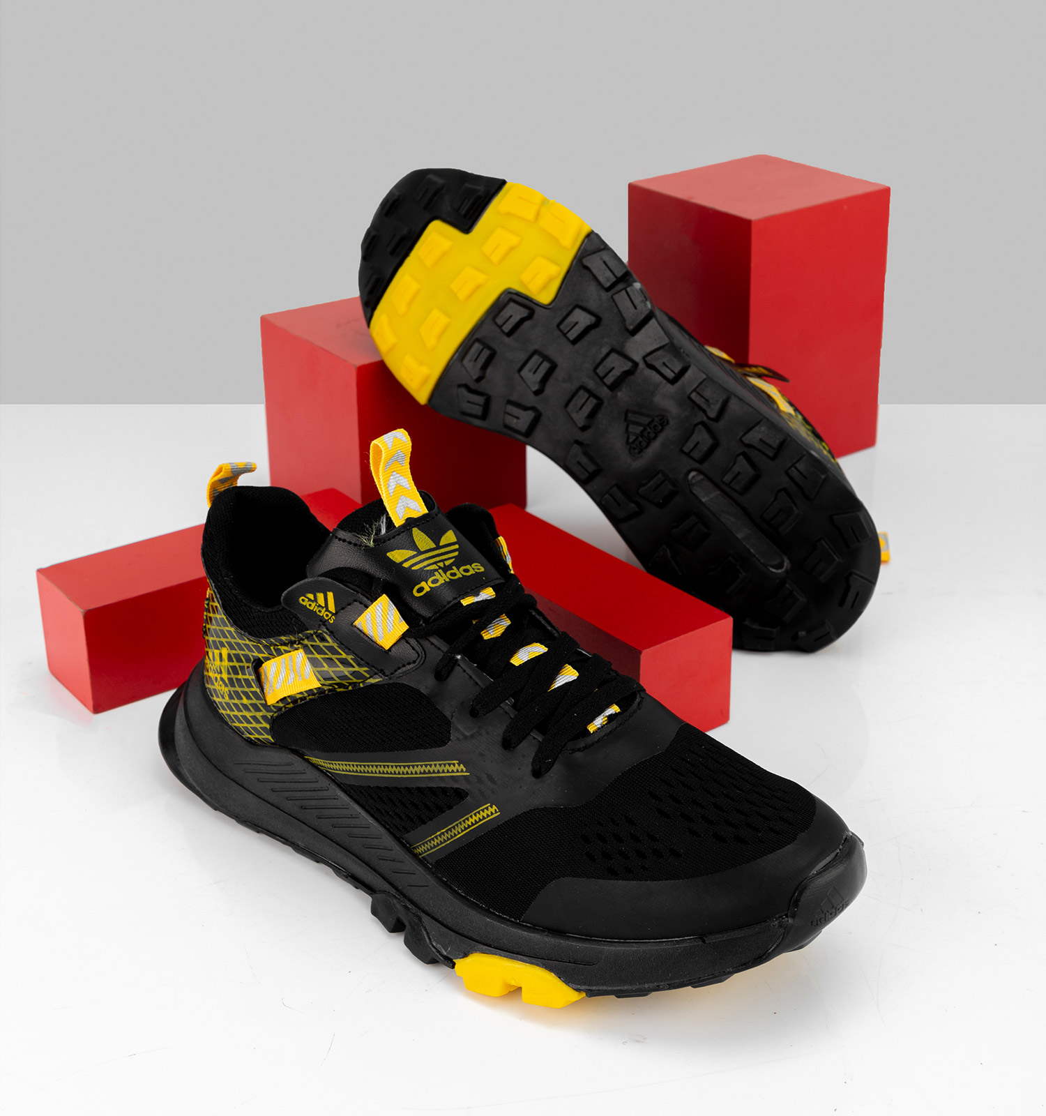 کفش ورزشی مردانه Adidas مدل 28743