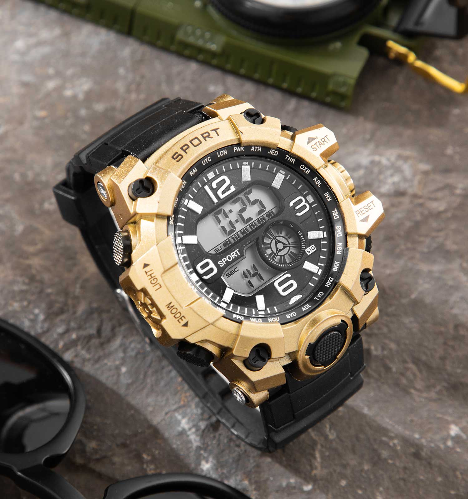 ساعت مچی دیجیتال مردانه G – Shock مدل 42688