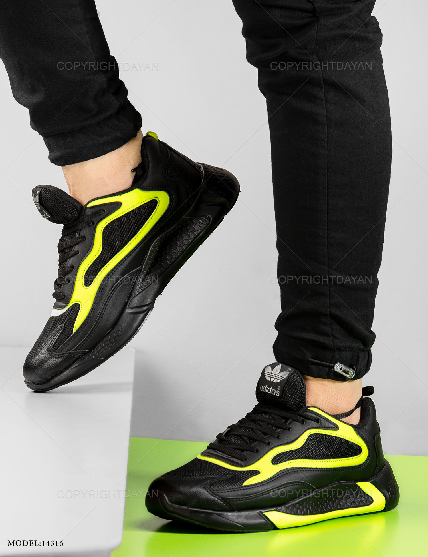 کفش مردانه Adidas مدل 14316