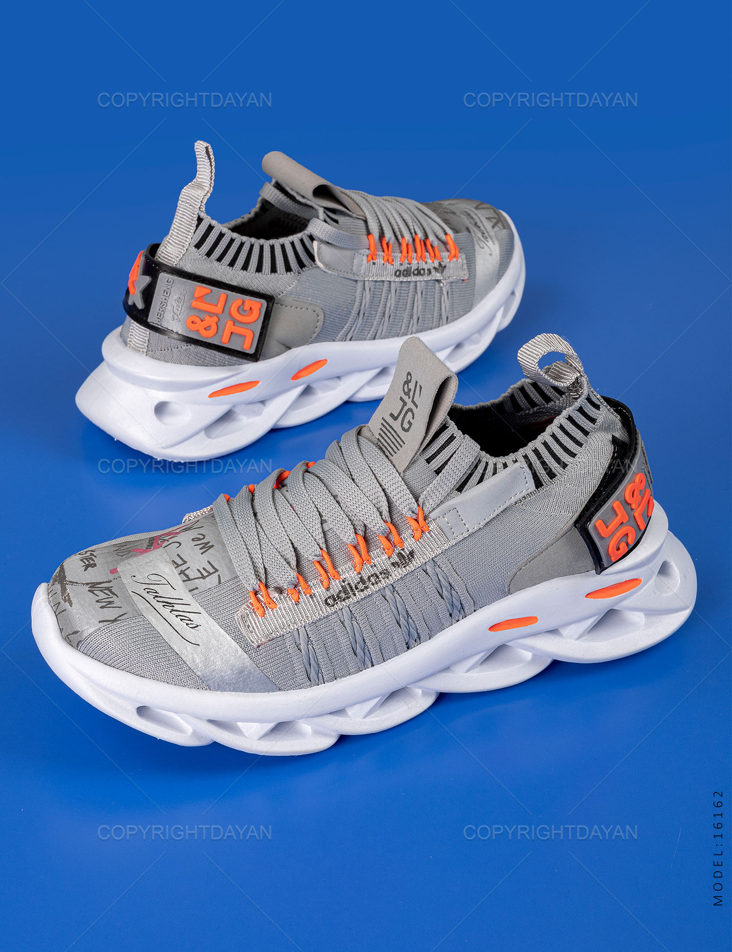 کفش ورزشی مردانه Adidas مدل 16162