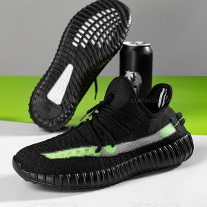 کفش ورزشی مردانه Adidas مدل 14100
