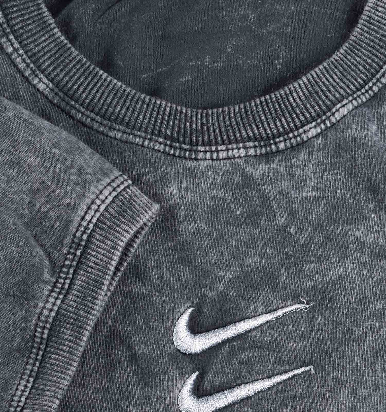 تیشرت Nike یقه گرد مردانه طوسی طرحدار مدل 43011