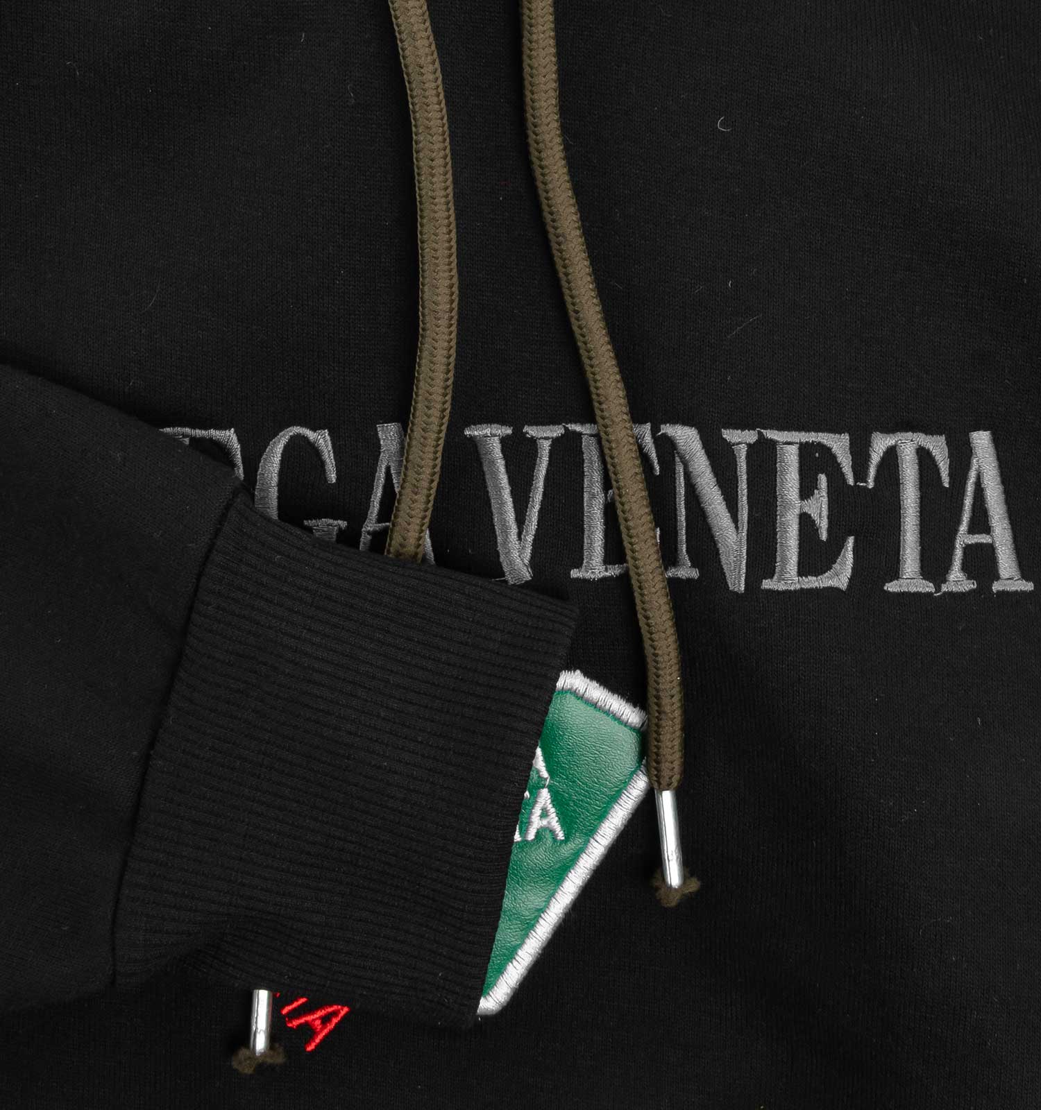 هودی مردانه کلاهدار Bottega Veneta مدل 39872