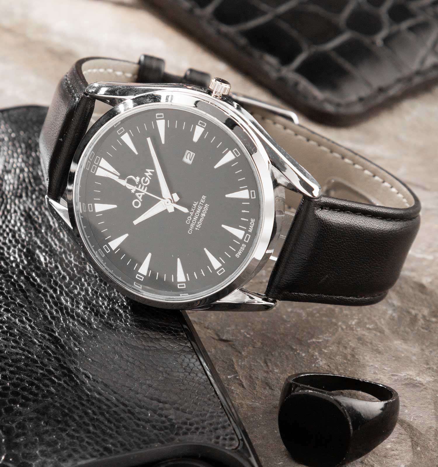 ساعت مچی چرم مردانه Omega مدل 41908