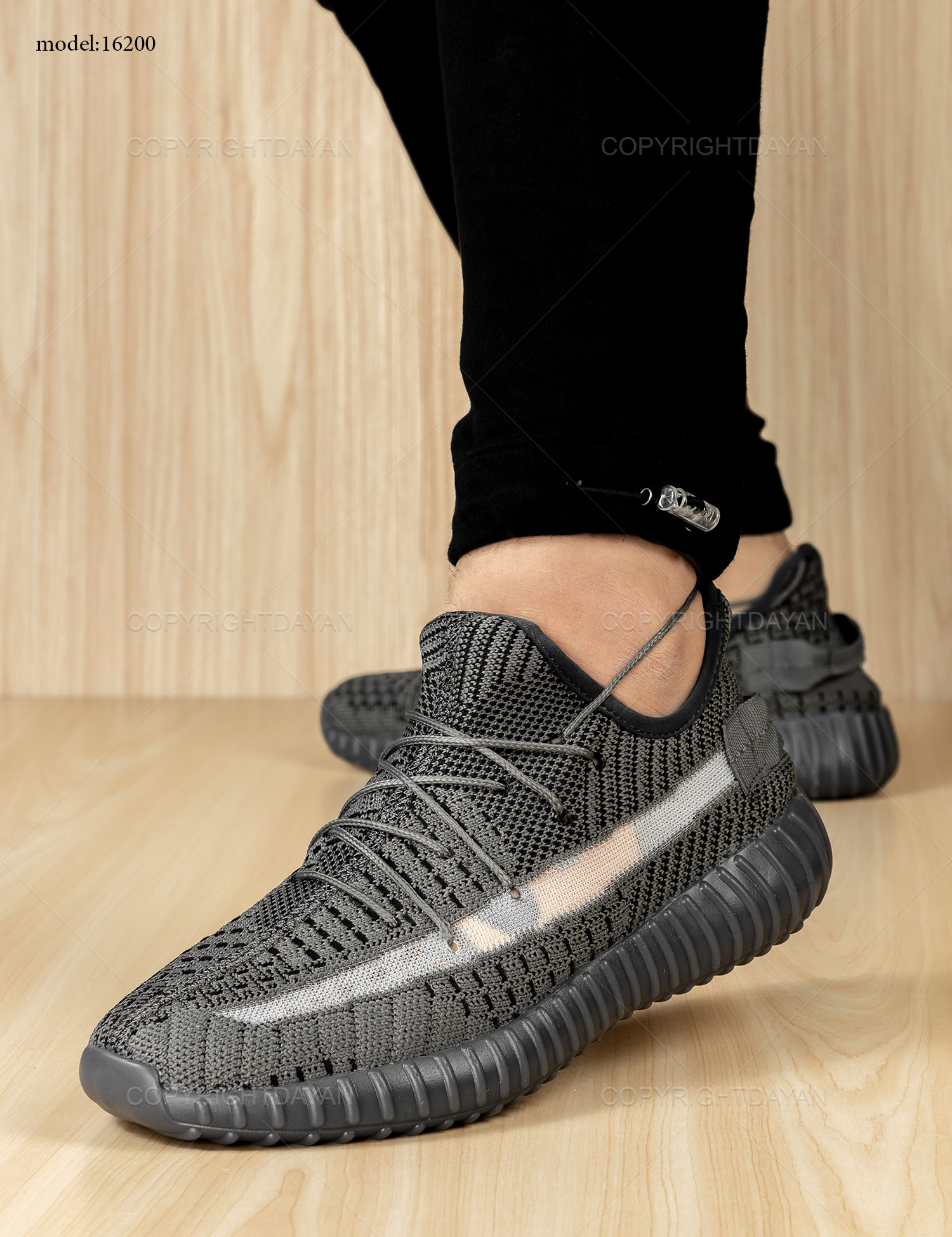 کفش ورزشی مردانه Adidas مدل 16200