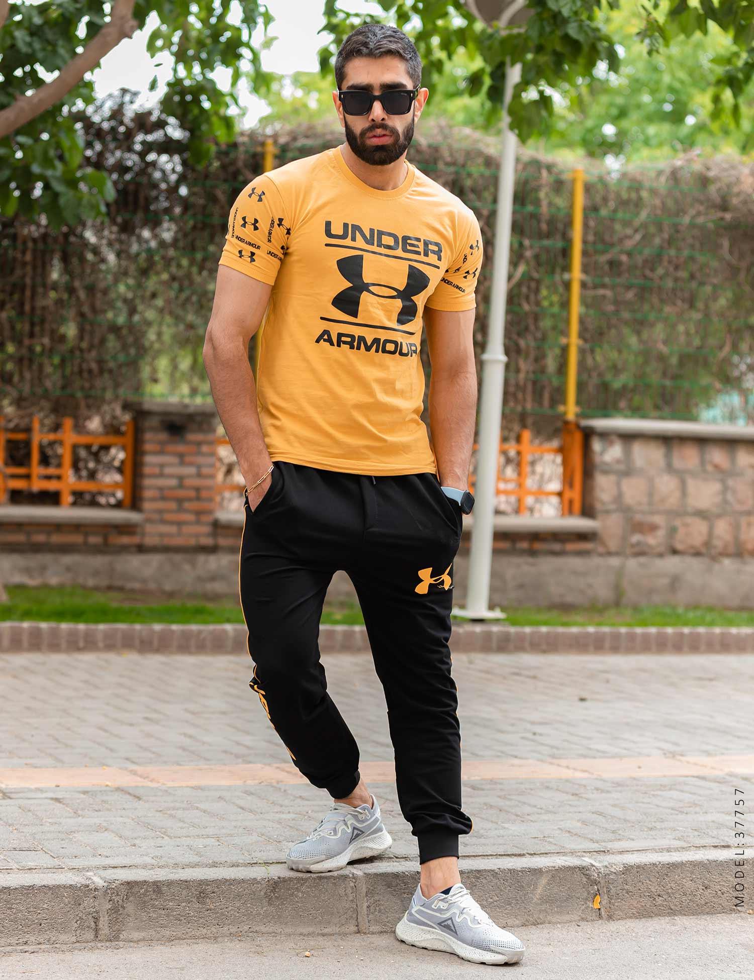 ست تیشرت شلوار مردانه Under Armour مدل 37757
