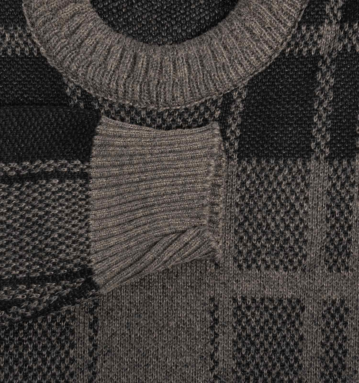 بافت مردانه یقه گرد فری سایز چهارخونه مدل 45890