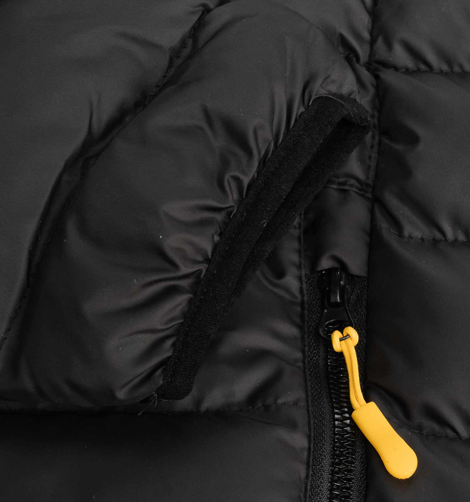 کاپشن شمعی مردانه بادی مشکی مدل 46169