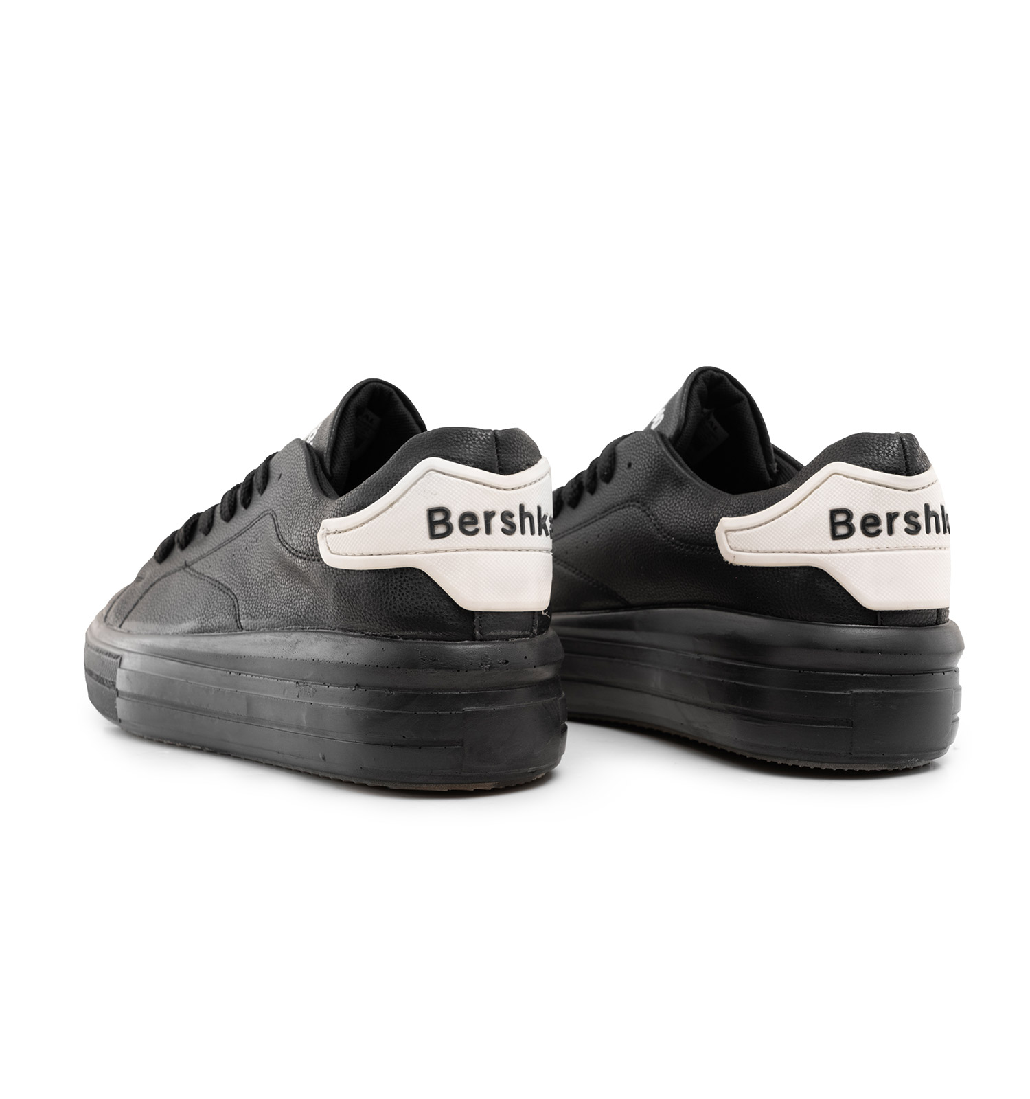 کفش روزمره مردانه Bershka چرم مصنوعی بند دار مشکی مدل 46470
