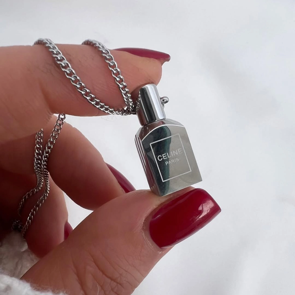 گردنبند ادکلن یار نقره ای