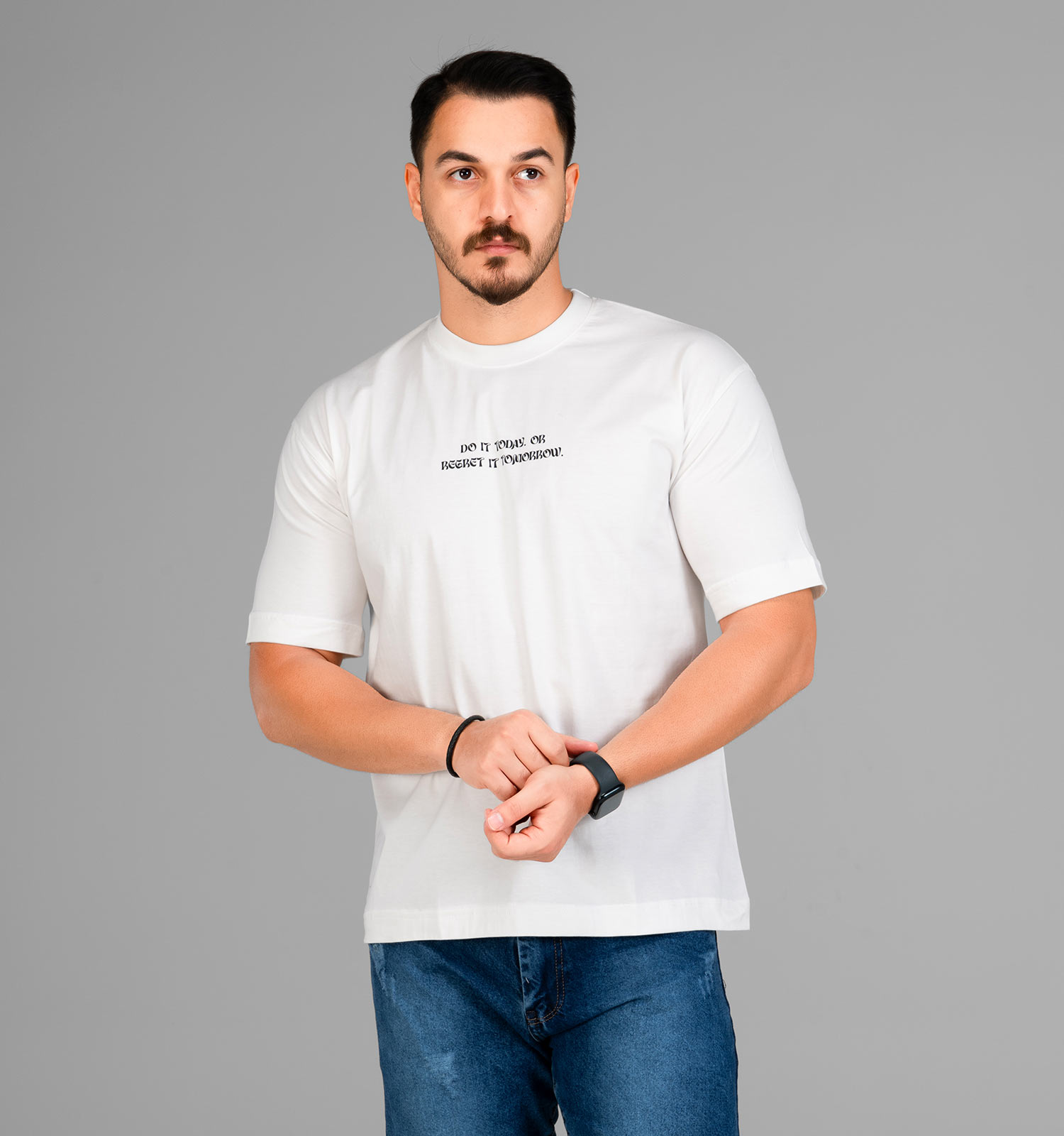 تیشرت باکسی مچینست ماکان یقه گرد مردانه سفید طرحدار مدل 47538