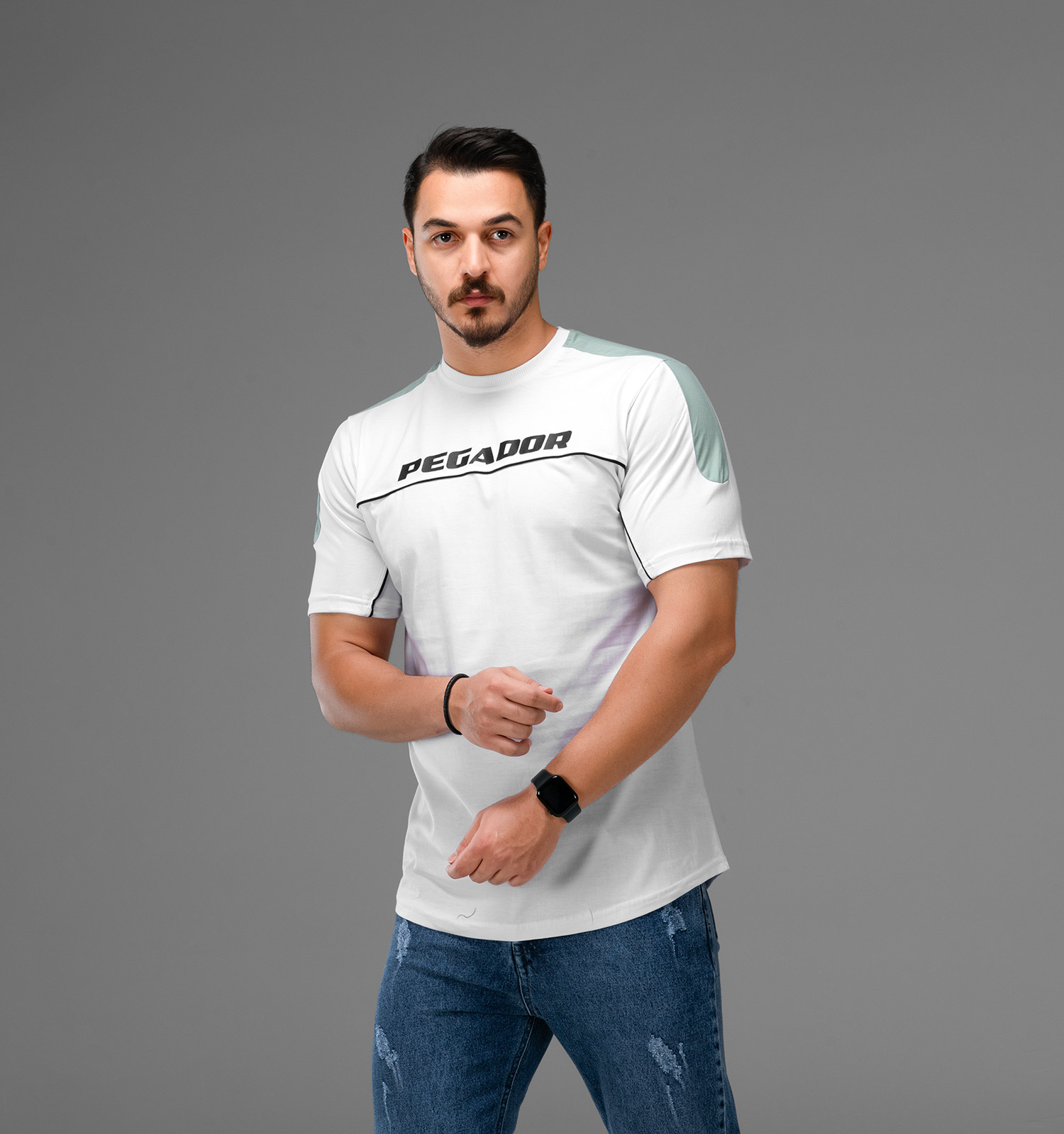 تیشرت pegador یقه گرد مردانه سفید نخ پنبه طرحدار مدل 47577