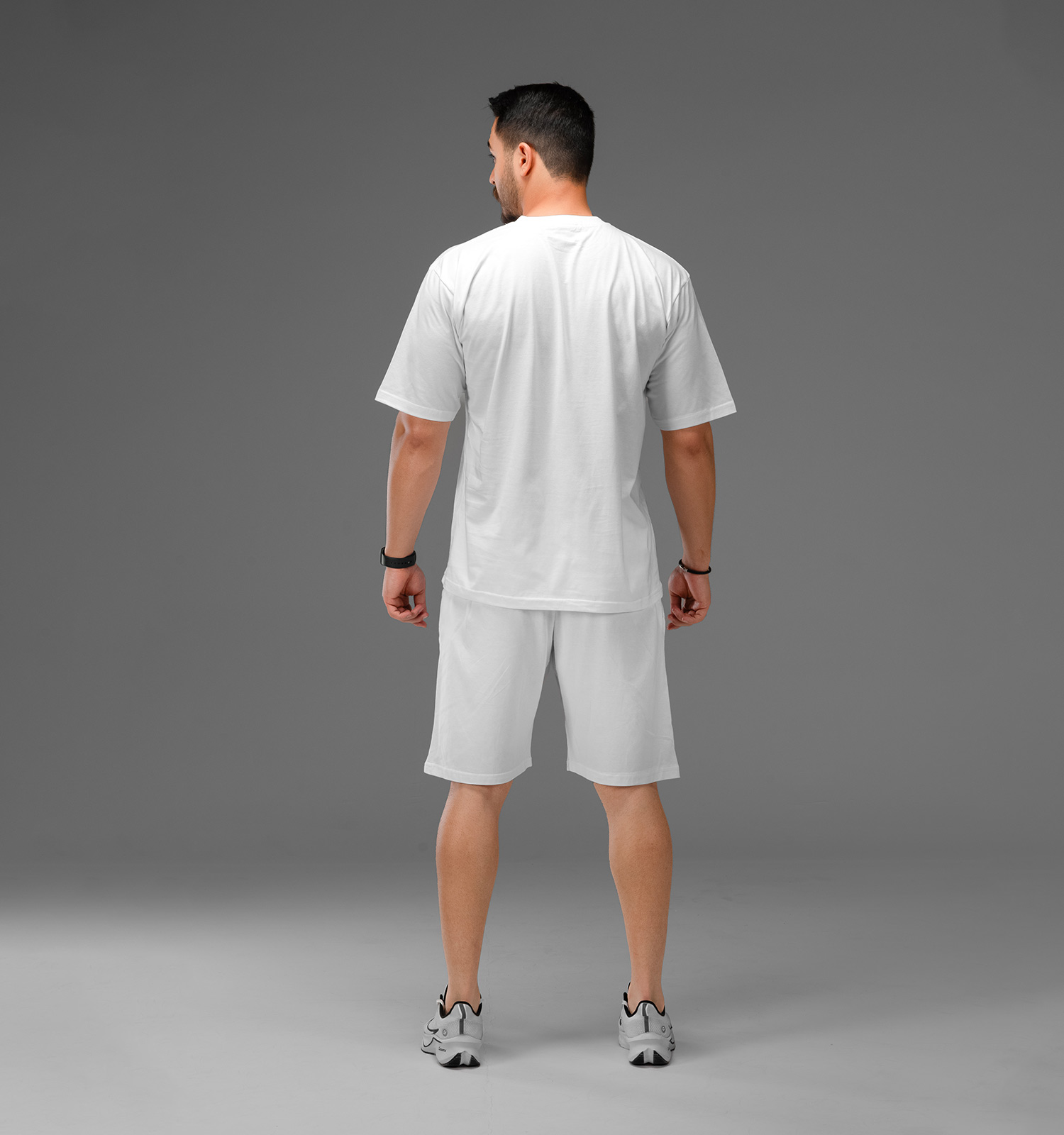 ست تیشرت شلوارک مردانه طرحدار Nike یقه گرد سفید مدل 47711