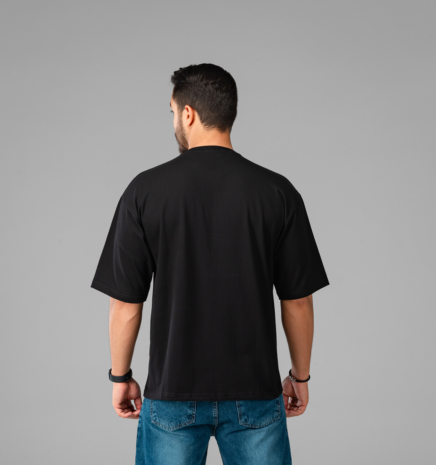 تیشرت یقه گرد مردانه مشکی ماکان ساده مدل 47769