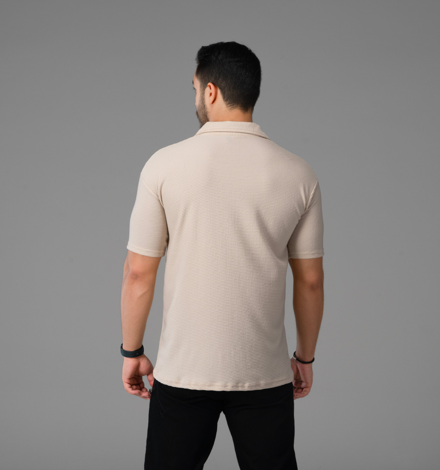 تیشرت مراکشی یقه دار مردانه ساده کرمی مدل 47780