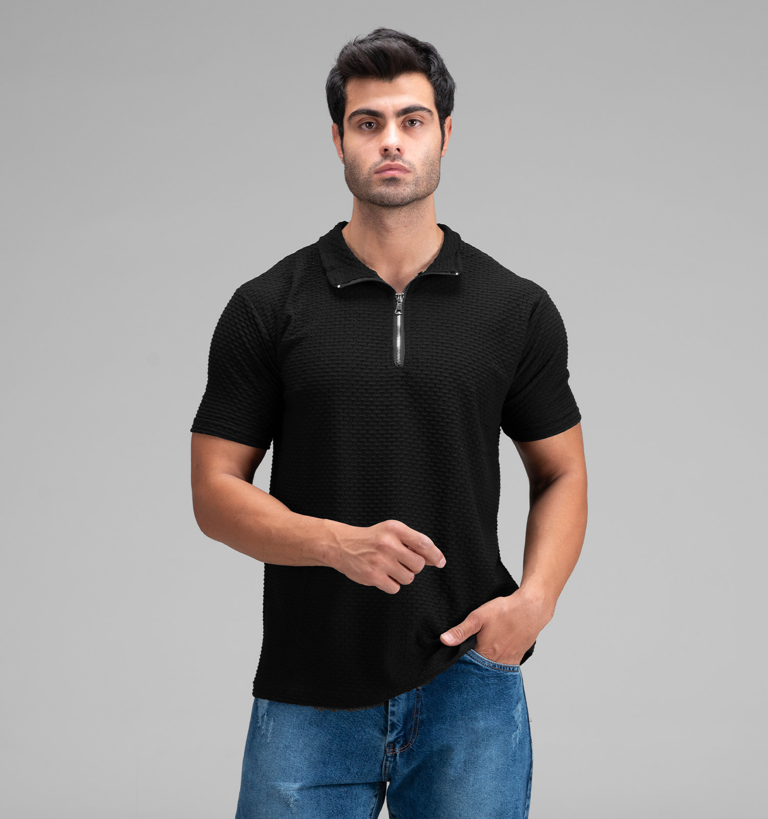 تیشرت یقه دار نیم زیپ مردانه مشکی مراکشی ساده مدل 48345