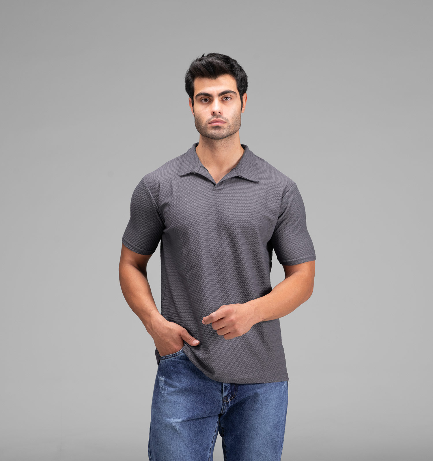 تیشرت یقه دار مردانه طوسی مراکشی ساده مدل 48353