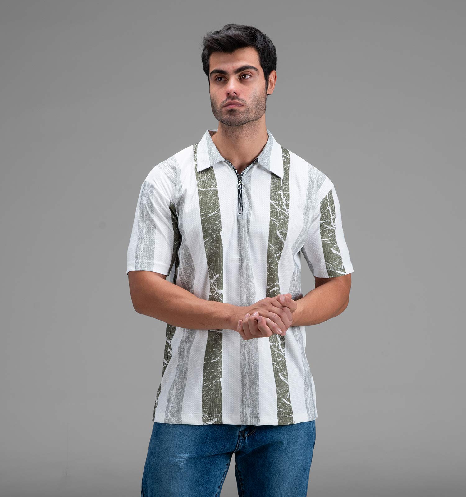 تیشرت یقه دار نیم زیپ مردانه نخ پنبه طرحدار مدل 48394