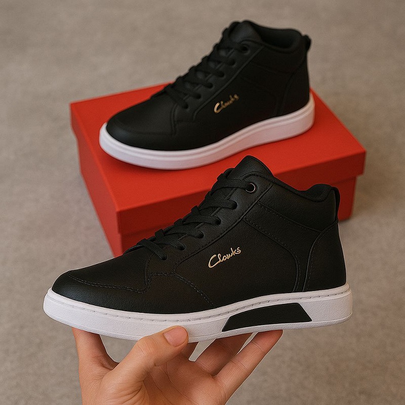 نیم بوت clarks مشکی