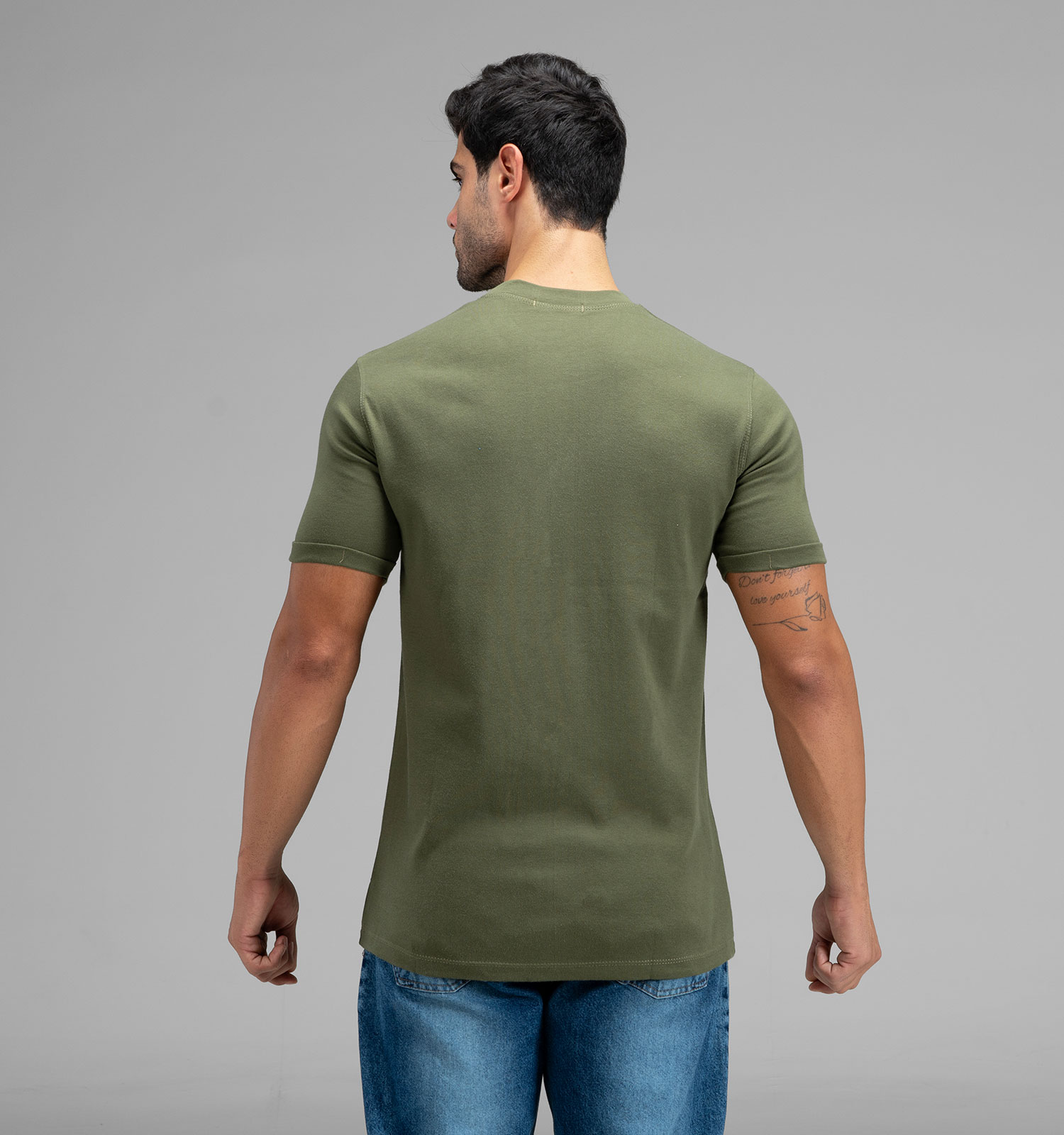 تیشرت Polo یقه گرد مردانه آستین دوبل نخ پنبه ساده مدل 48410