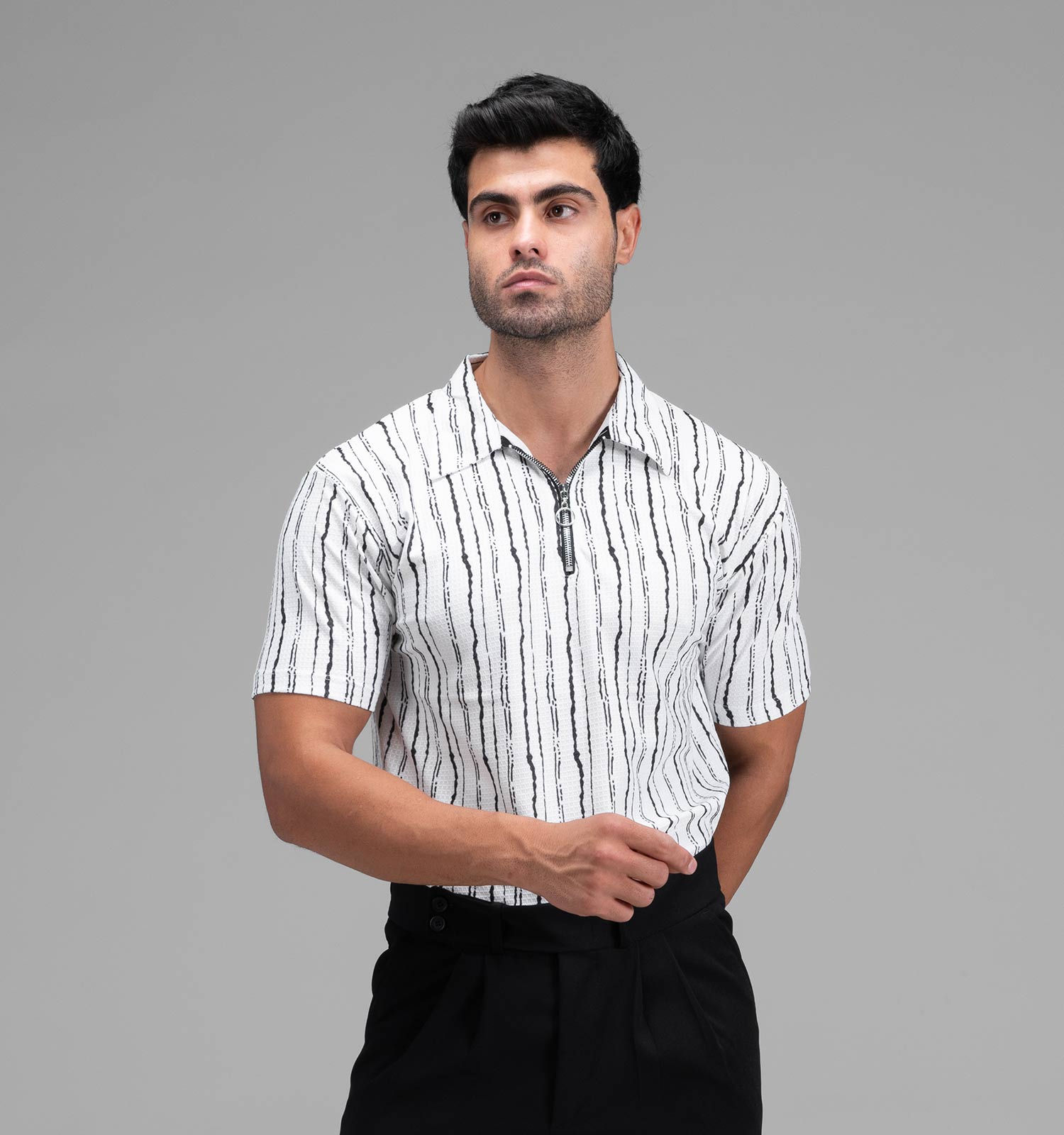 تیشرت یقه دار نیم زیپ مردانه نخ پنبه طرحدار مدل 48414