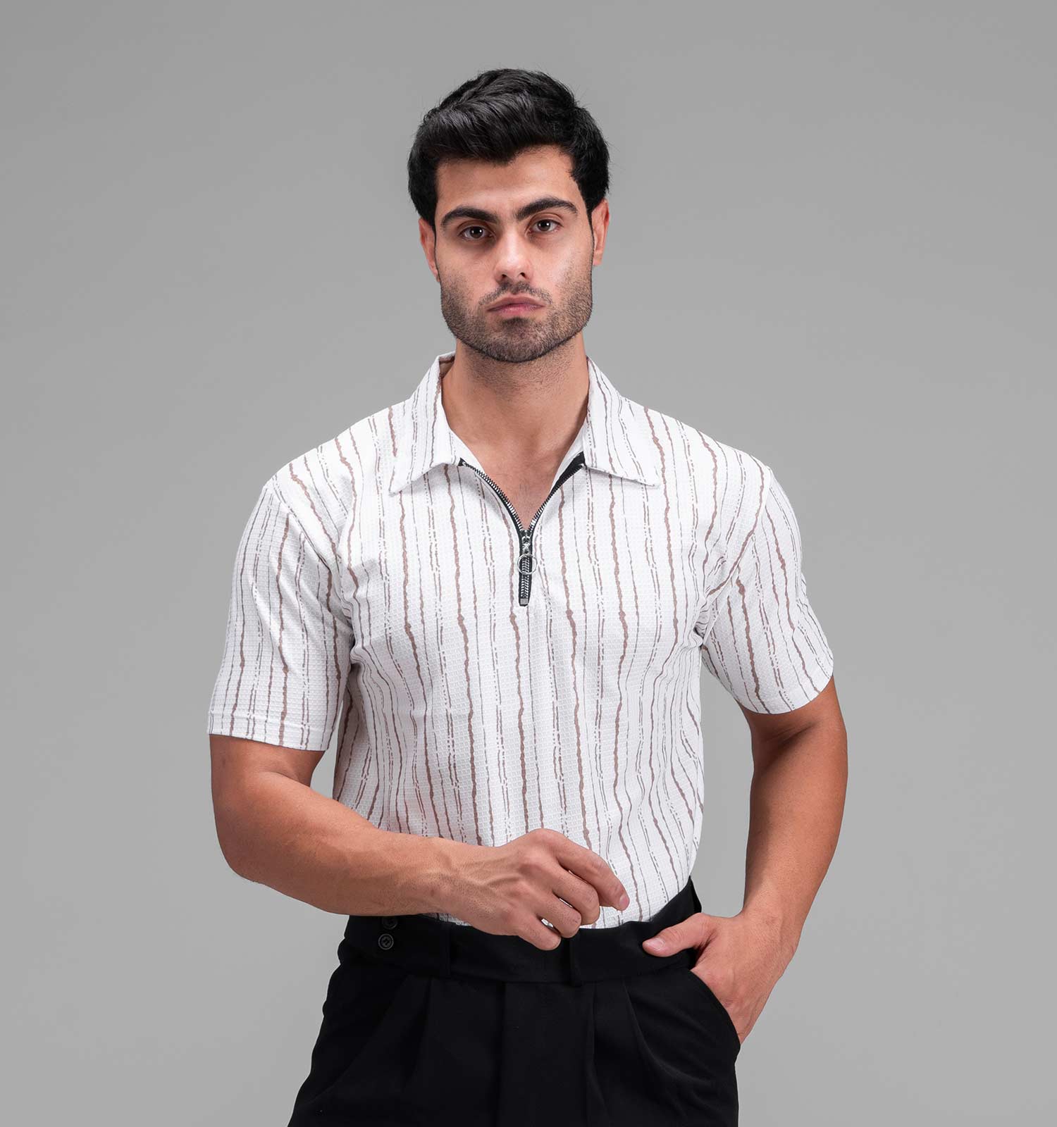 تیشرت یقه دار نیم زیپ مردانه نخ پنبه طرحدار مدل 48412