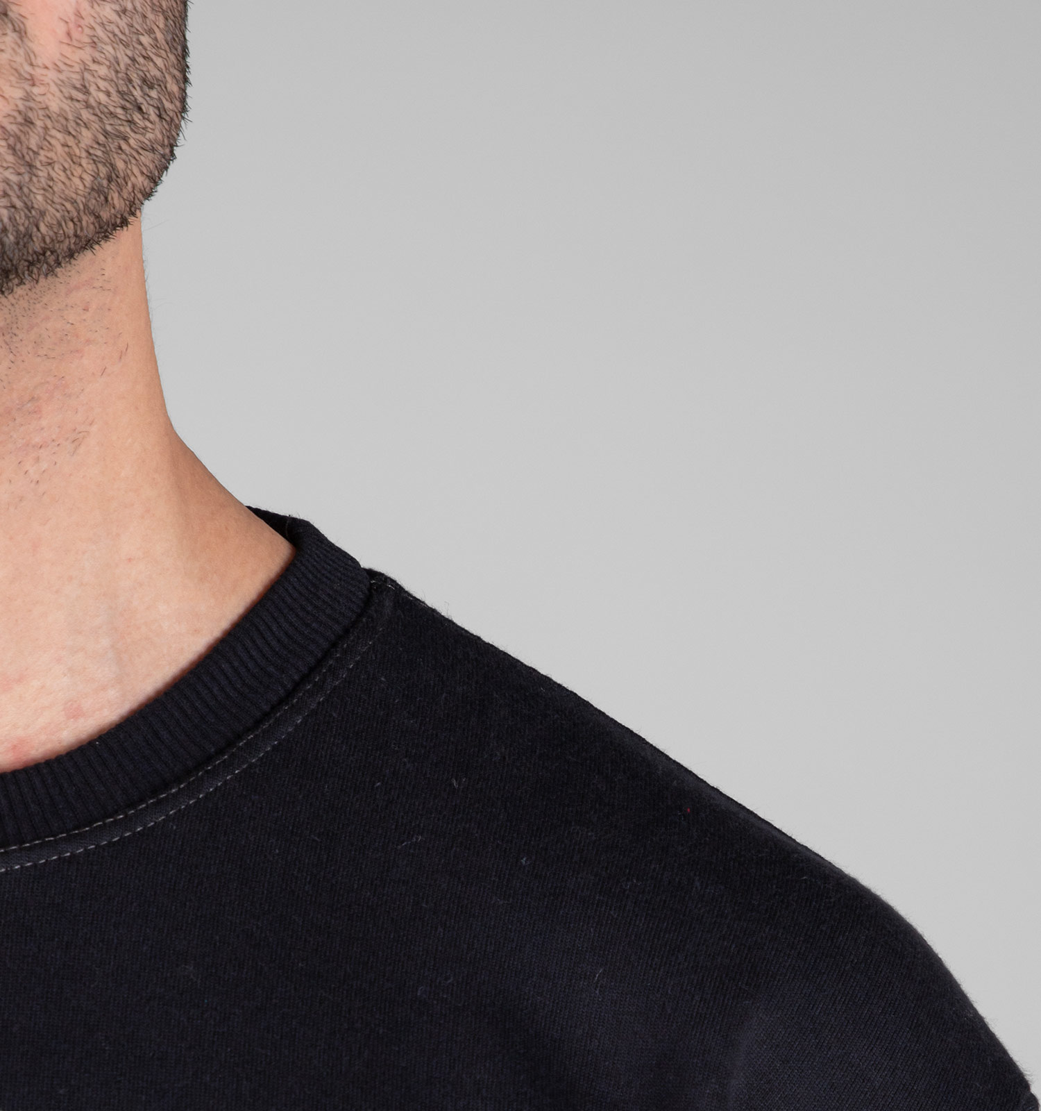 بلوز دورس مردانه یقه گرد طوسی طرحدار مدل 49194