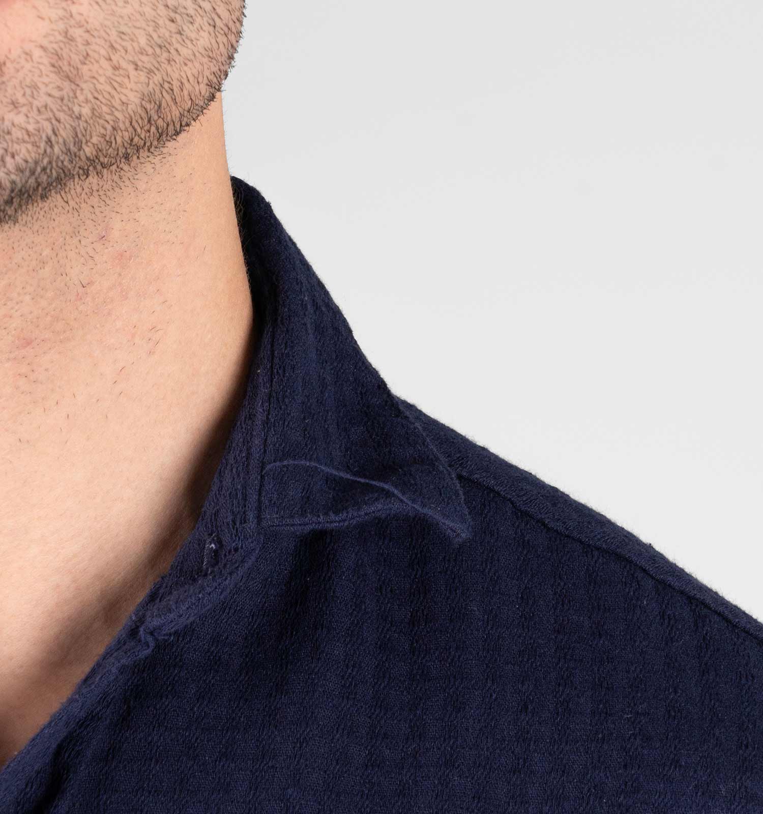 پیراهن مردانه آستین بلند سرمه ای ساده مدل 49259