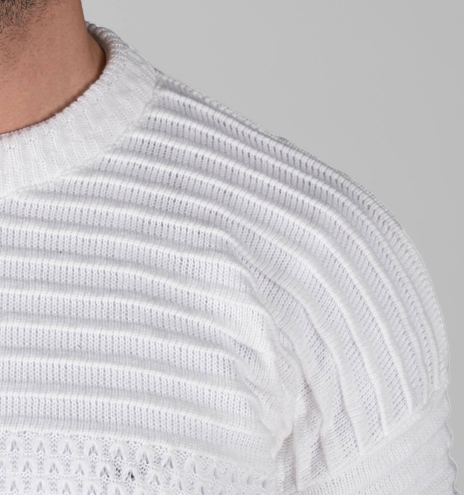 بافت مردانه یقه گرد سفید فری سایز طرحدار مدل 49316