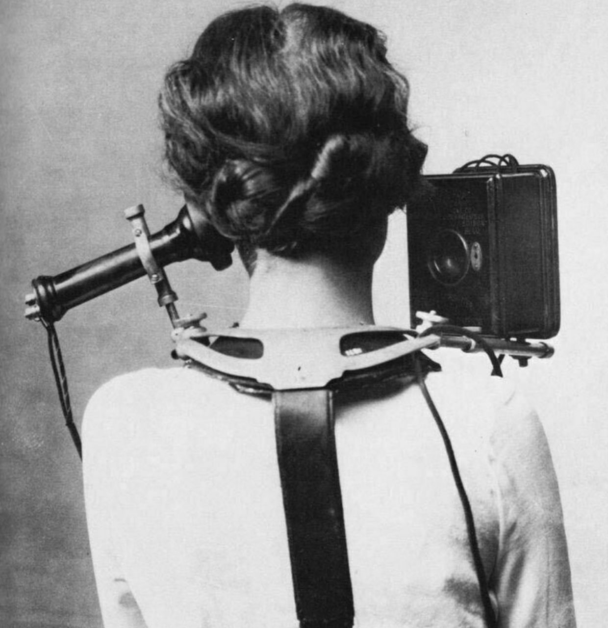 تصویر اولین هندزفری ساخته شده در دنیا