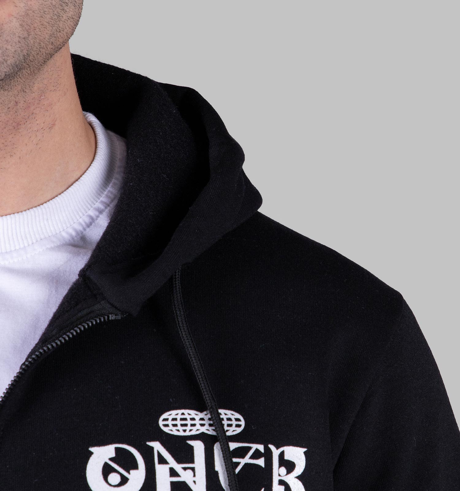 سویشرت کلاهدار مردانه مشکی طرحدار مدل 49179