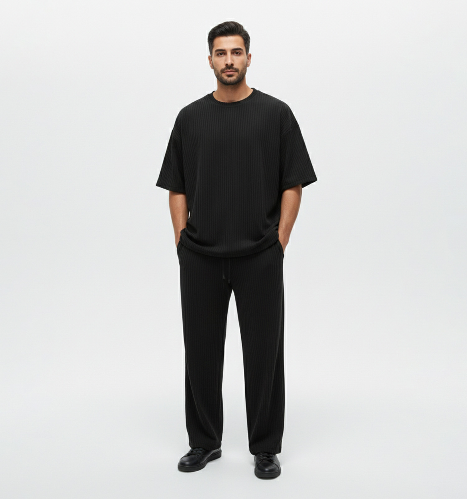 ست مردانه تیشرت شلوار مشکی پارچه کبریتی مدل 49390