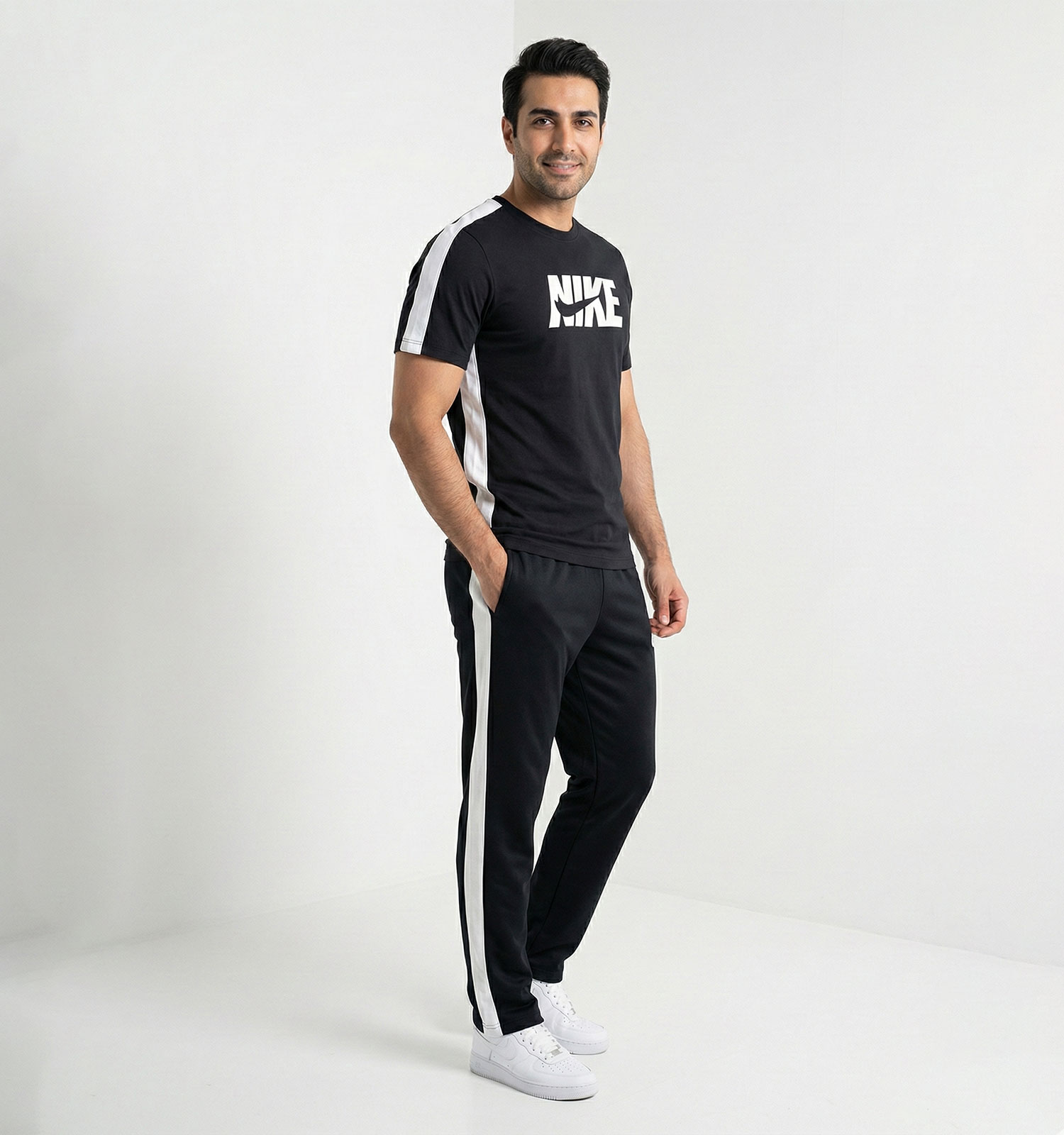 ست مردانه تیشرت شلوار Nike مشکی طرحدار مدل 49354