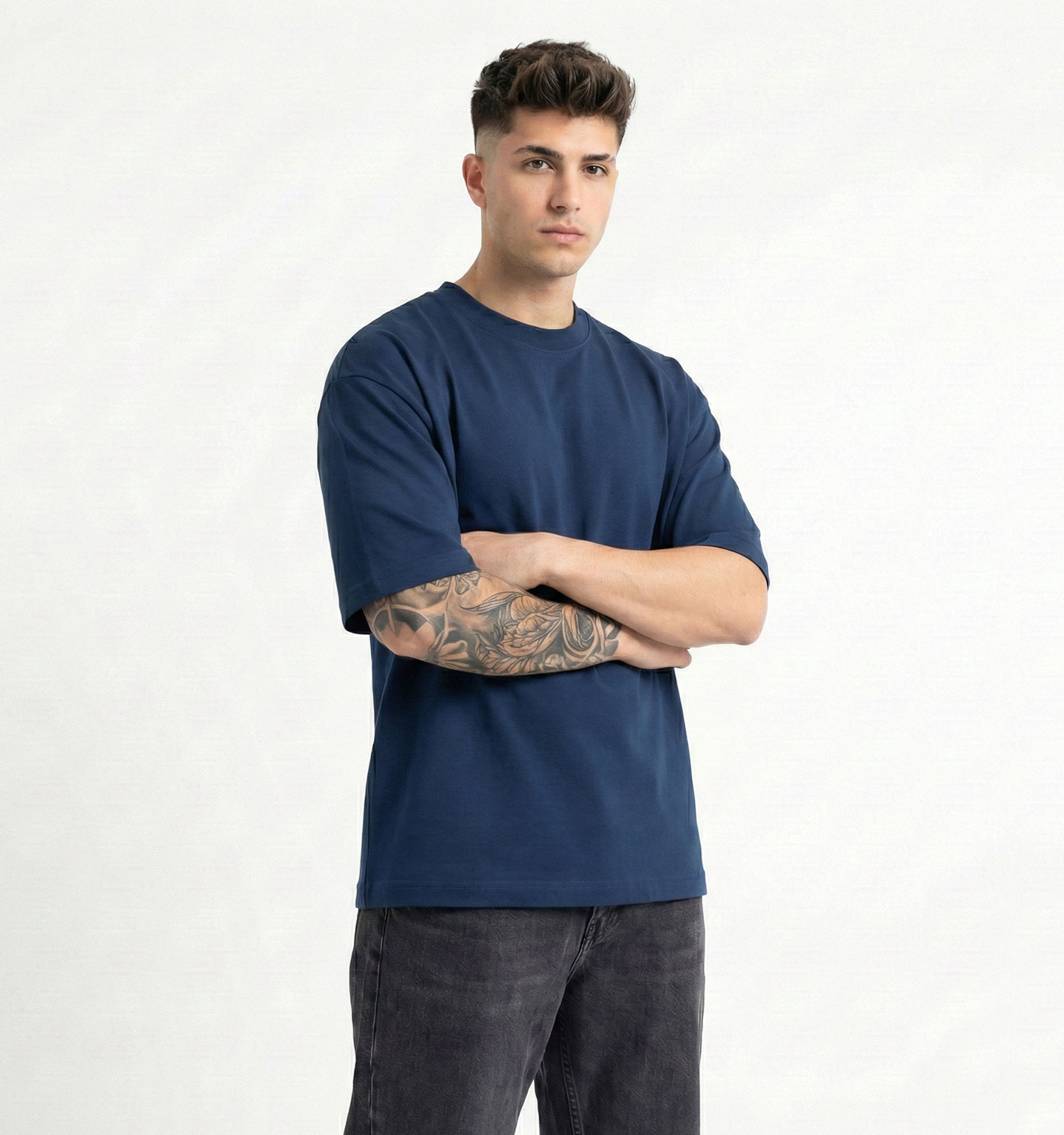 تیشرت یقه گرد مردانه باکسی سرمه ای نخ پنبه بیسیک مدل 49485