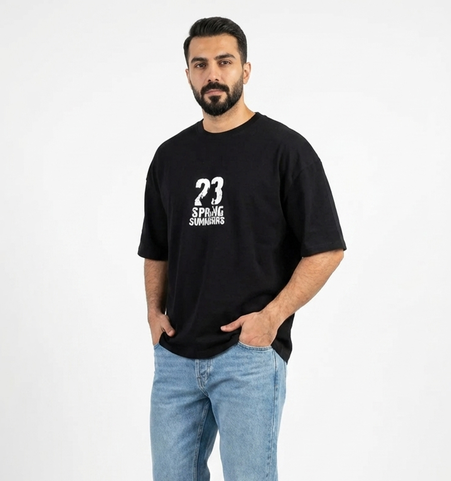 تیشرت یقه گرد مردانه باکسی مشکی دو نخ پنبه طرحدار مدل 49621