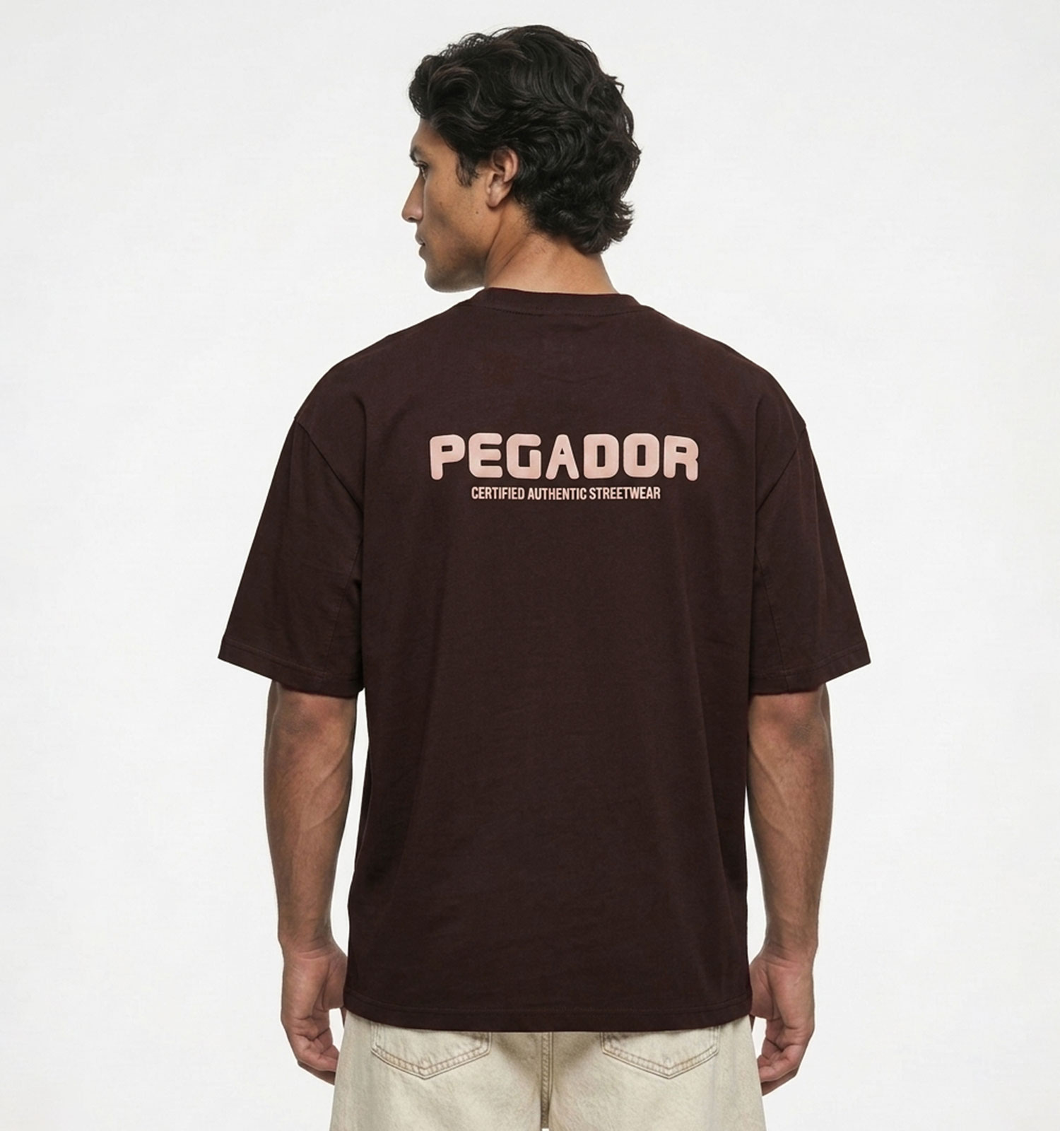 تیشرت Pegador یقه گرد مردانه باکسی دورس پنبه طرحدار مدل 50122