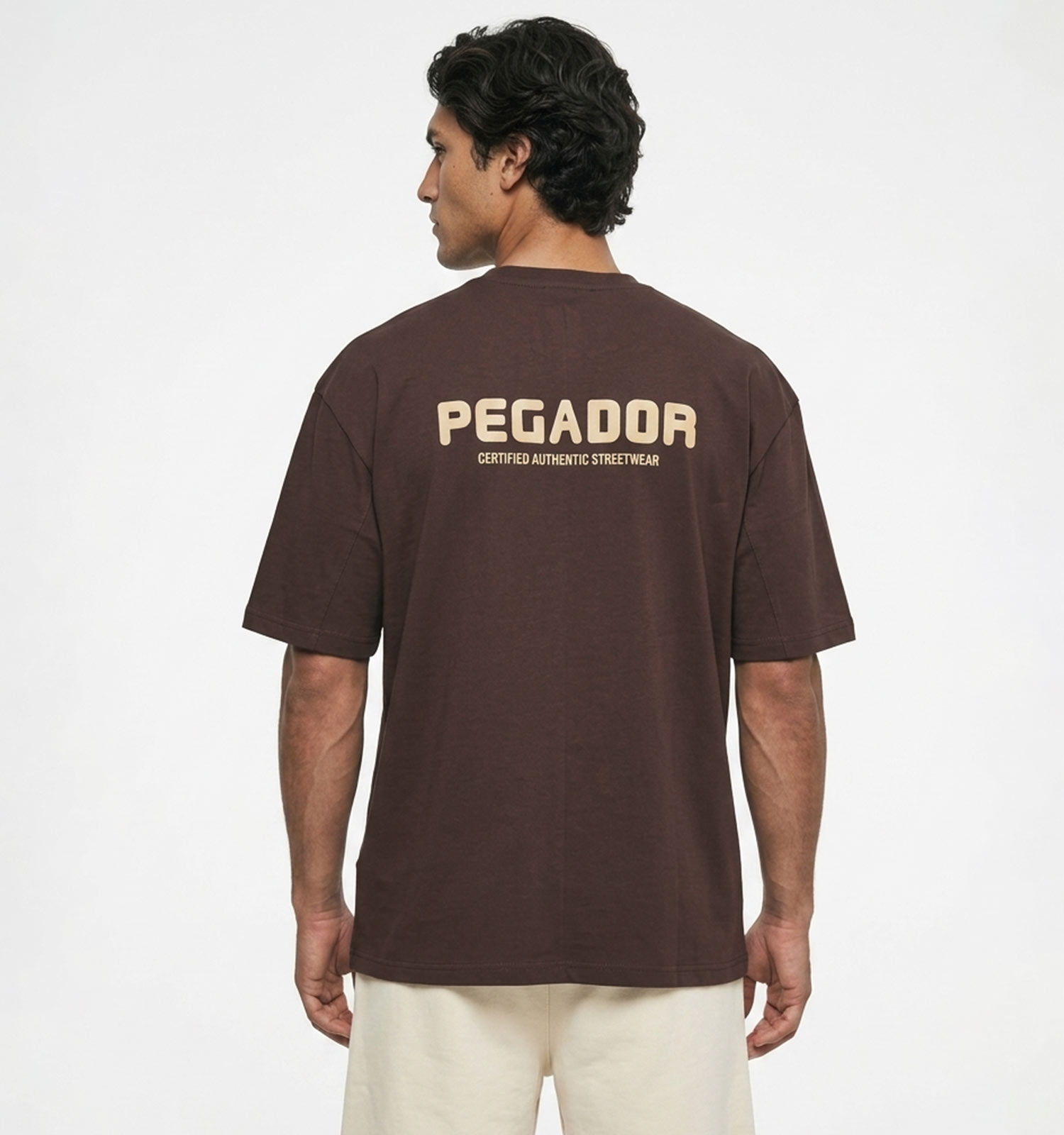 تیشرت Pegador یقه گرد مردانه باکسی دورس پنبه طرحدار مدل 50119