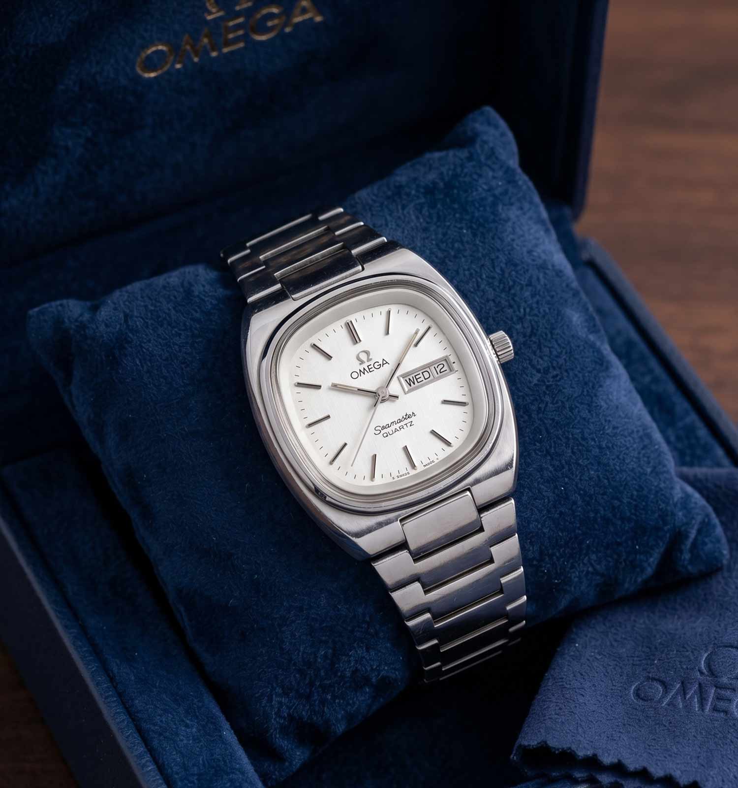 ساعت مچی عقربه ای مردانه Omega مدل 50237