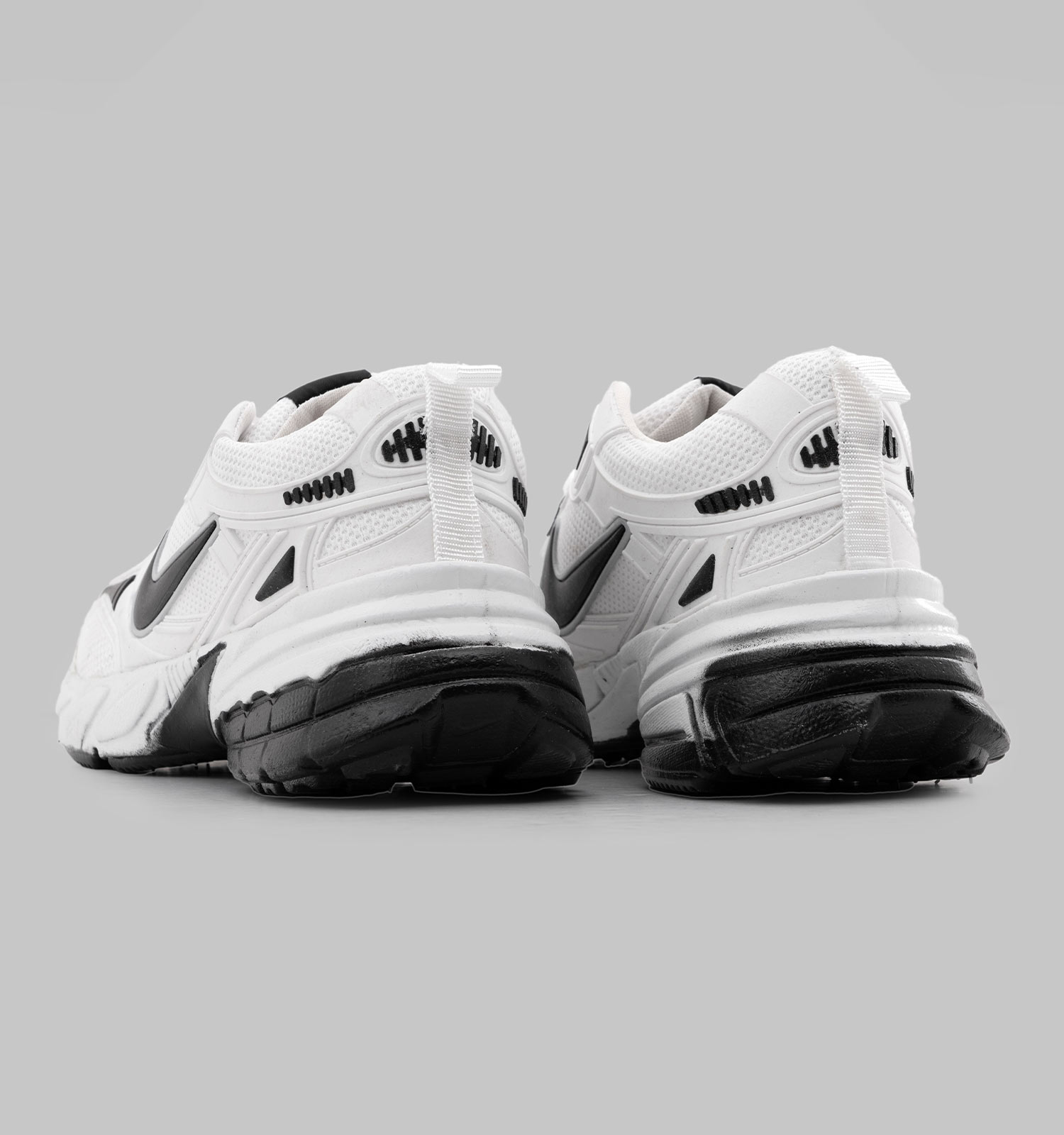 کفش مردانه اسپرت چرم مصنوعی سفید Nike مدل 50712