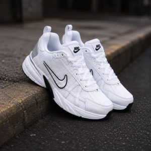 کفش ورزشی نایک وی تو کی ران NIKE V2K RUN سفید