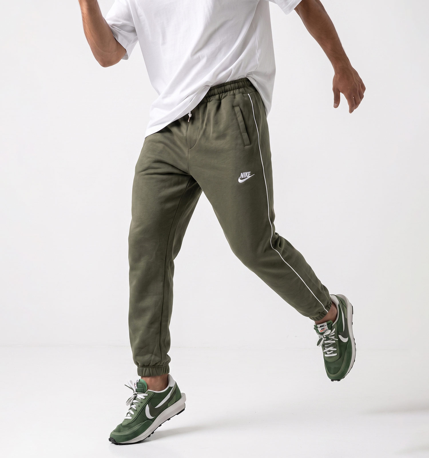 شلوار مردانه نیم بگ ساده بنگال سبز Nike مدل 50762
