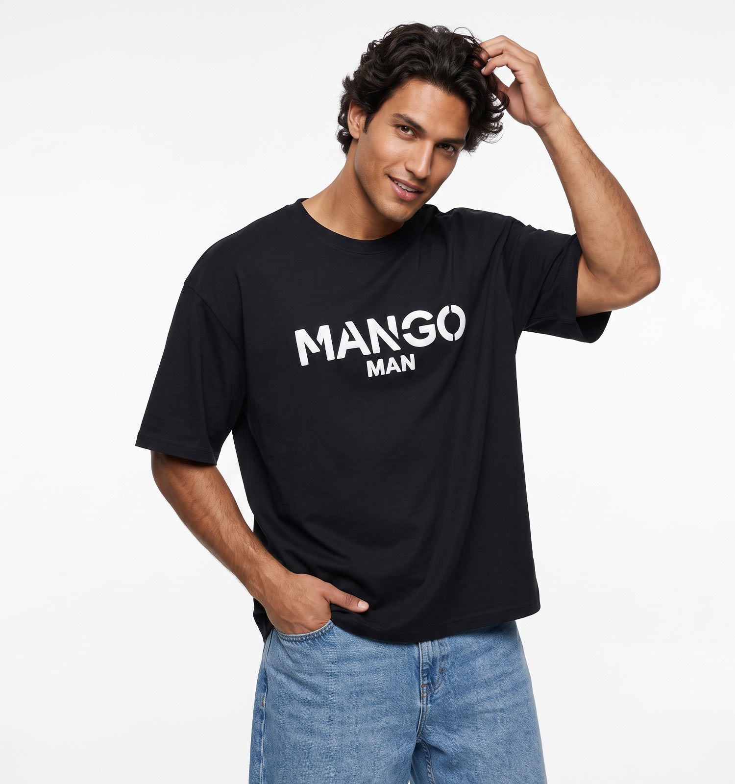 تیشرت یقه گرد مردانه باکسی طرحدار دورس پنبه مشکی Mango مدل 50814